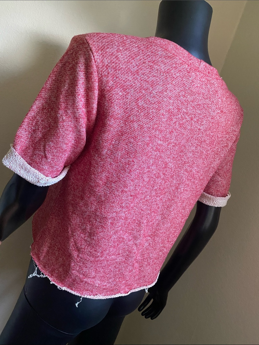Women's Red Short-Sleeve Cutout Crop Top - Picture 6 of 10